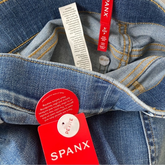 NWT SPANX Seamed Front Wide Leg Jean in Vintage Indigo $168 Womens Small - Picture 8 of 14